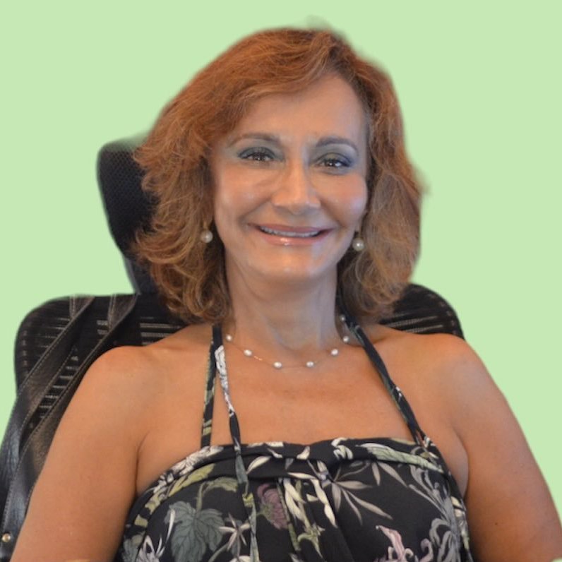 Drª. Nívia Maria Bittencourt da Silva